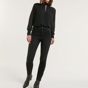 Willow and Thread black pants skinny jeans